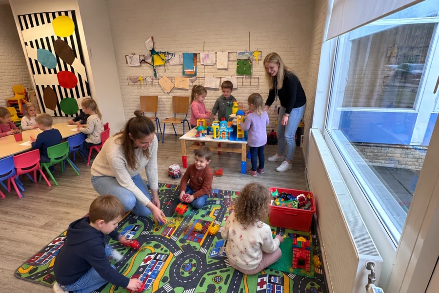 Minimakers: de peutergroep aan het spelen